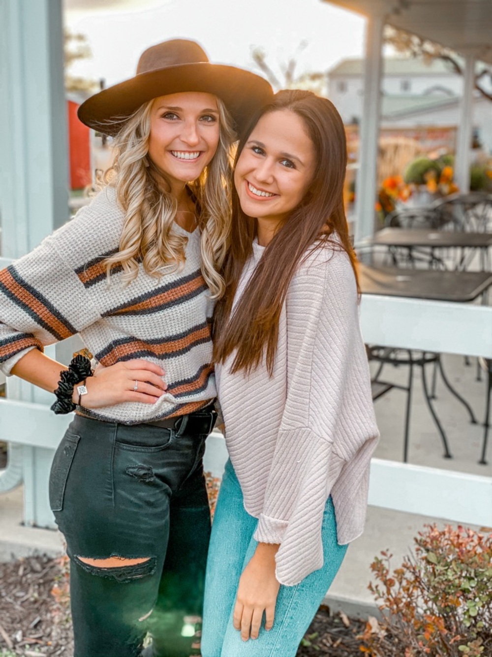 FREE PEOPLE CREAM SWEATER